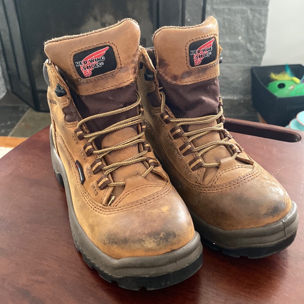 Red wing boots